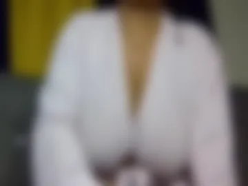 queen_doli live webcam preview