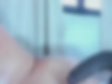 queen_yully webcam preview