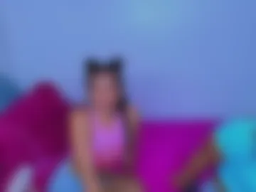 queencontrolgirls live webcam preview