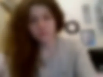 queencrimsonlvx photo 7
