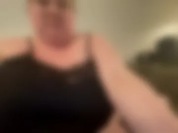 queencurvesph photo 3