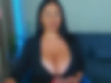 queenevamariaa photo 4