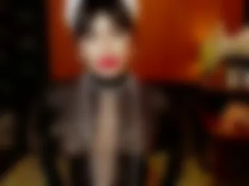 queenkiraasiantsxxx photo 2