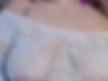 queenmechelle photo 4