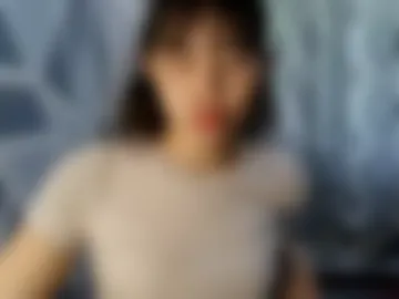 queennbbee photo 4