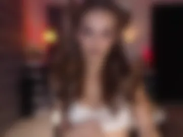 queenvalentinats live webcam preview