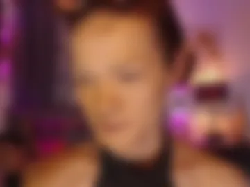 queenvalentinats photo 3