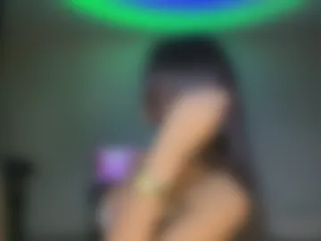 queenvalentinats photo 2