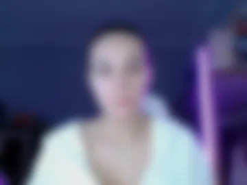 qweenii live webcam preview