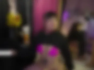 rachellkors_ photo 4