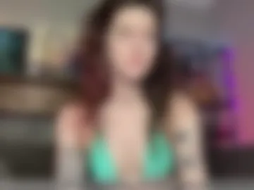 rae_moon webcam preview