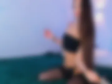 raevella photo 2