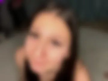 rafaelaloghry photo 4