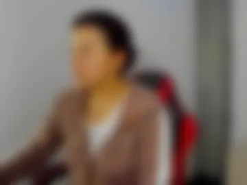 raven_rouge webcam preview