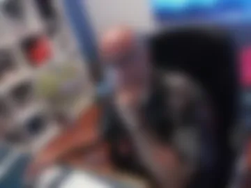 ravingr3d3 photo 6