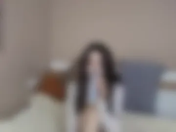 rayreina webcam preview