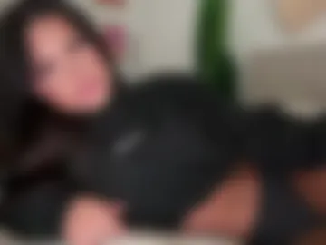 realjadebri photo 2