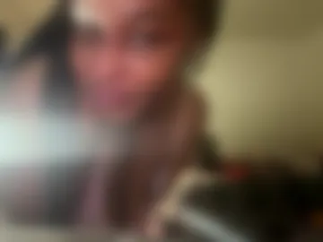 realwetpussy32 webcam preview