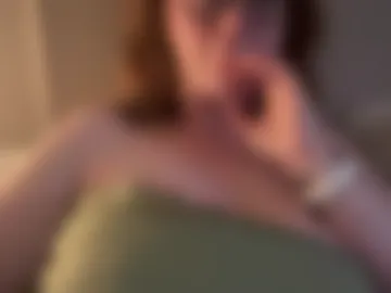 red_head_rosie_69 photo 3