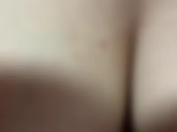redridinghood96 live webcam preview