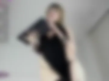 redvelvettyy webcam preview
