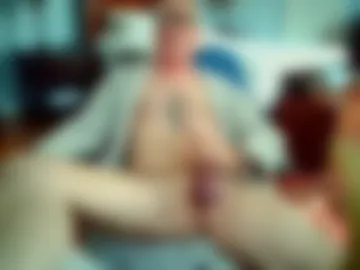 regularguynola photo 6