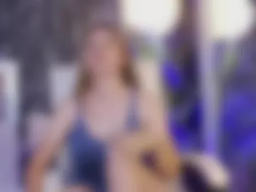 renesmesweet webcam preview