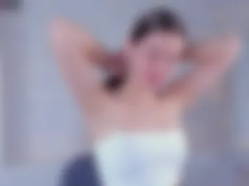 renesmy_black photo 4