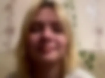 richellearmentrout webcam preview