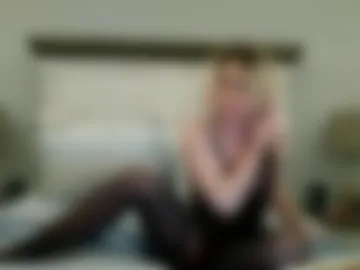 rileyinnylons photo 4
