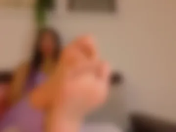 ririibrunette__ webcam preview