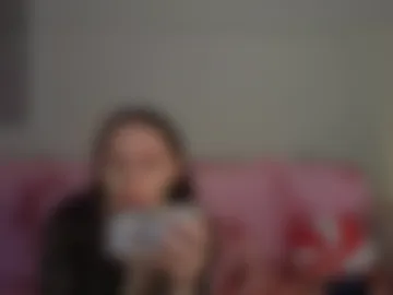 risabudd webcam preview