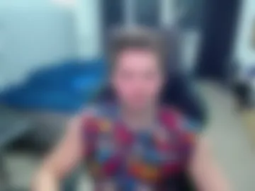 romantic_twunk live webcam preview