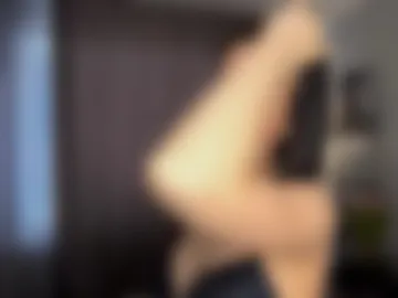 rowenaaini webcam preview