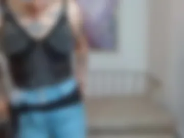 roxanne_vale photo 6