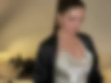 roxellesilvara webcam preview