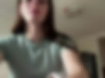 roxiepiurkowski webcam preview