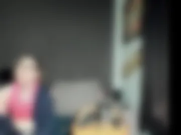 roxihazeleyes photo 6