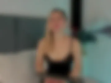 roxxyfiore photo 3