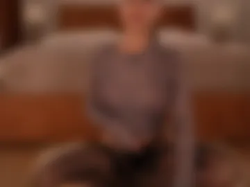 roxy_blue_eyed_ photo 9