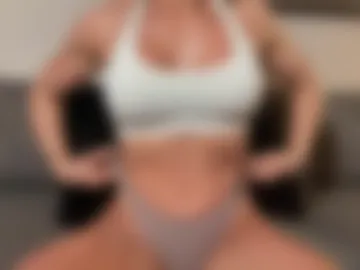 roxyheartley photo 7