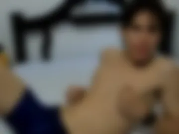 ryan_bronw webcam preview