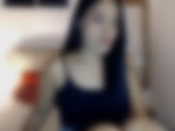 sabrina_brunette photo 2