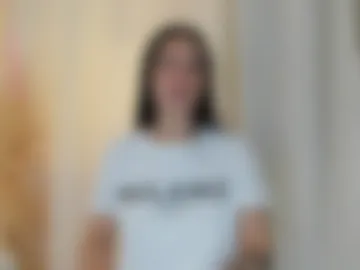 sally_azmani photo 4