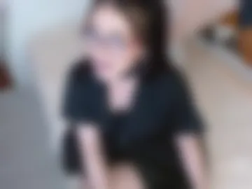 salma_tori webcam preview