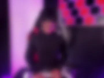santyfoxxs photo 2