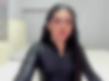 sanyaluxx live webcam preview