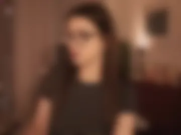 sara_lewwiiss webcam preview