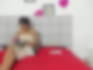sara_petite72 webcam preview