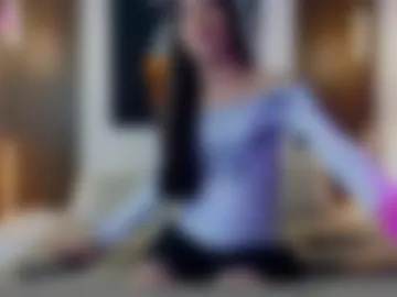 saracutie_ photo 2
